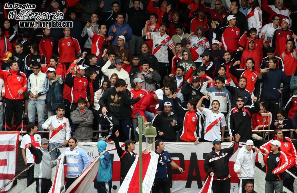 River Plate vs Tigre (CL 2008) 10